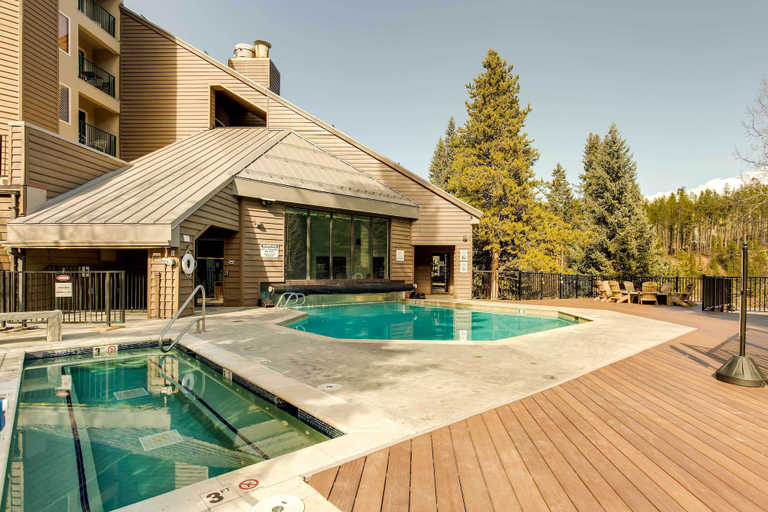 Sport & Beauty 3, Winter Park Ski-In/Ski-Out Condo w/ Mountain Views, Grand