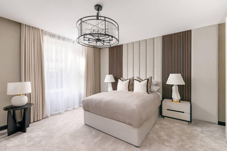 Bedroom 3, Luxury West End Oasis - Lux Spa Bath - Romantic, Edinburgh