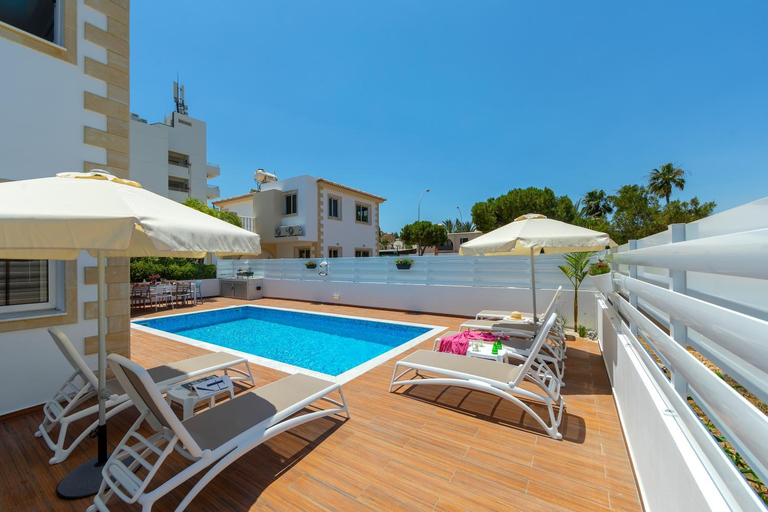 Others 5, Villa Lantos Central Protaras