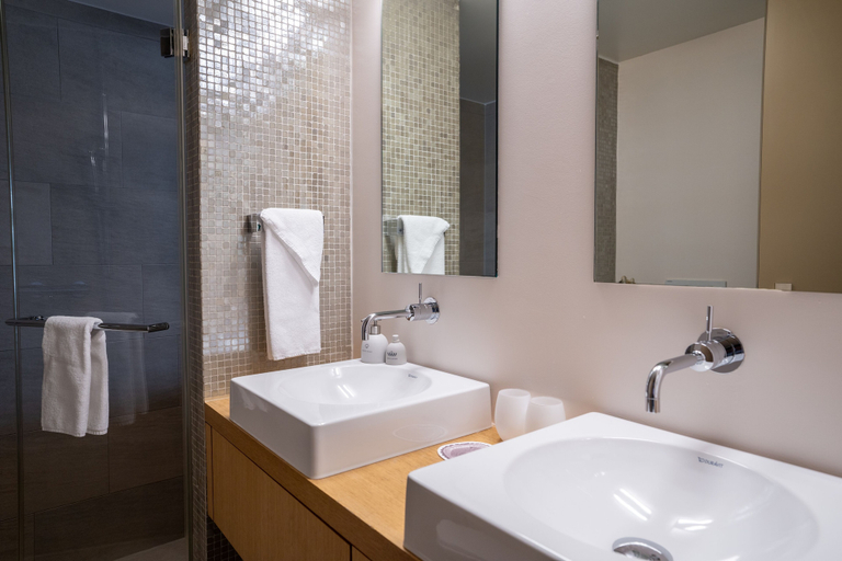 Bathroom 3, Sonne Seehotel, Sursee