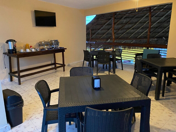 Food & Drinks 5, Luna Azul by Uvas, Cozumel
