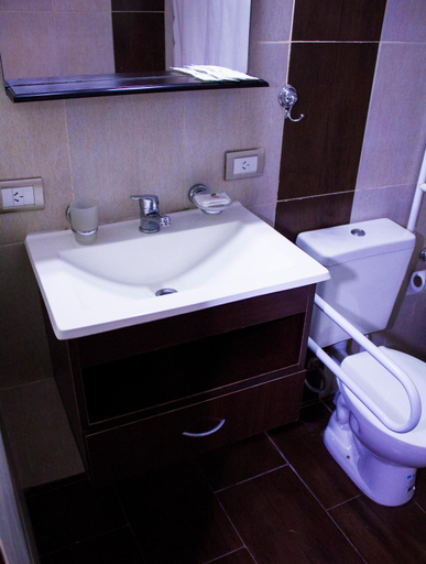 Bathroom 4, San Bernardo Aparts, La Costa