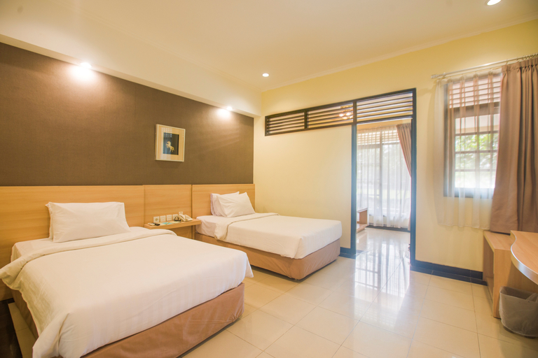 Bedroom 5, Grage Resort Sangkan Hotel, Kuningan