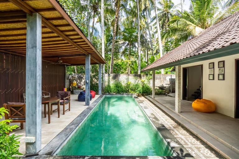 Sport & Beauty 2, VILLA Surya 3 rooms , waterpool, near the ocean, Karangasem