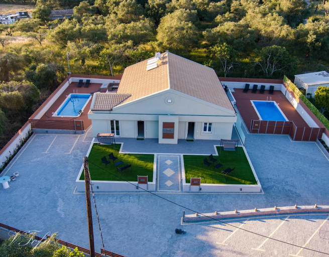 Others 2, Villa Bratou, Ionian Islands