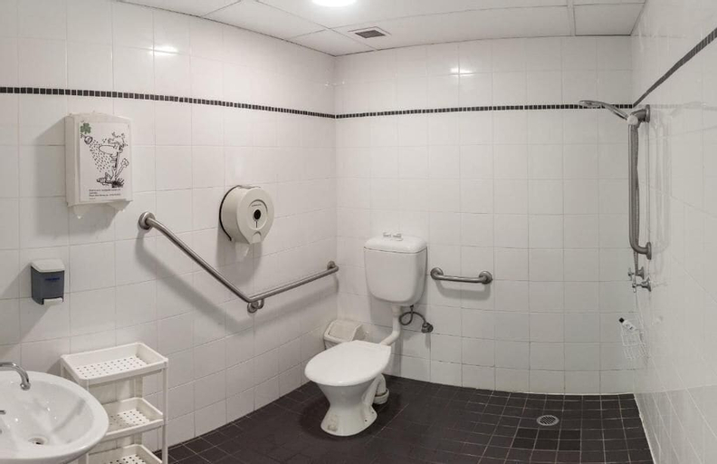 Bathroom 4