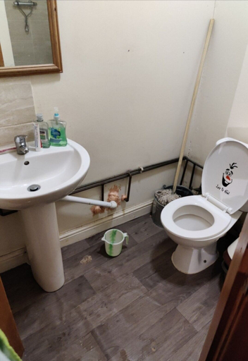 Bathroom 3, Birmingham - Apartment - Sleeps 3 - Great Location, Birmingham