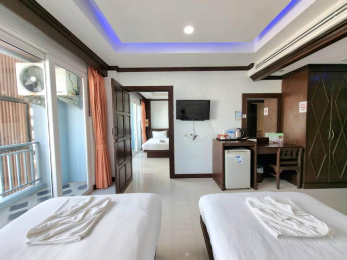 Bedroom 13