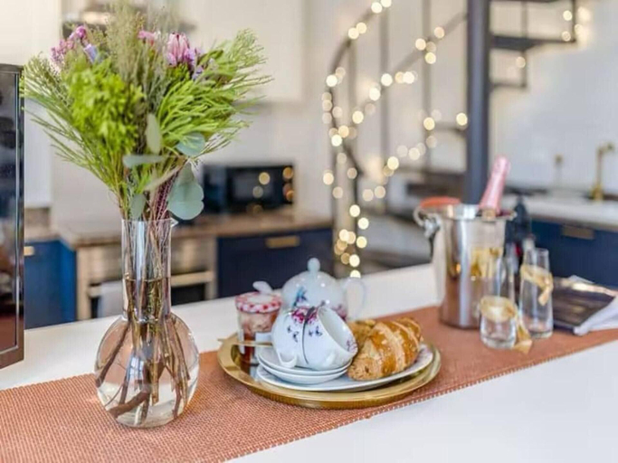 Food & Drinks, Beautiful Cottage in Central Whitstable, Kent