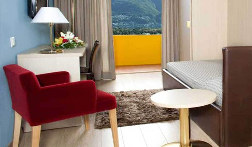 Others 5, Hotel Ascona, Locarno
