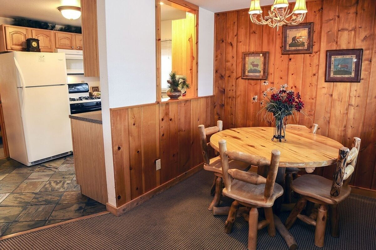 Others 5, Lazy R Cottages: 8 2 Bedroom Cabin, Larimer