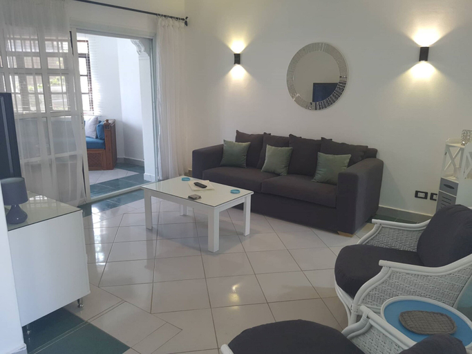 Living area 5, Stunning Spacious One Bed in Delta Sharm, Sharm el-Sheikh