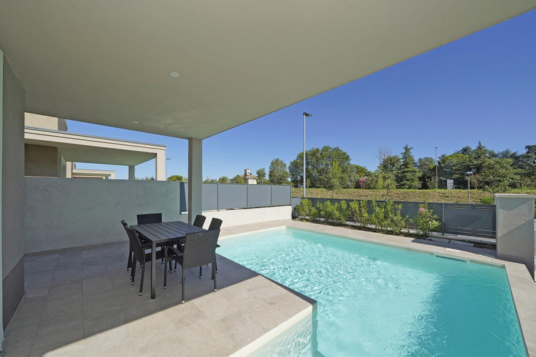 Room 5, Villa Prestige 19 by Wonderful Italy, Brescia