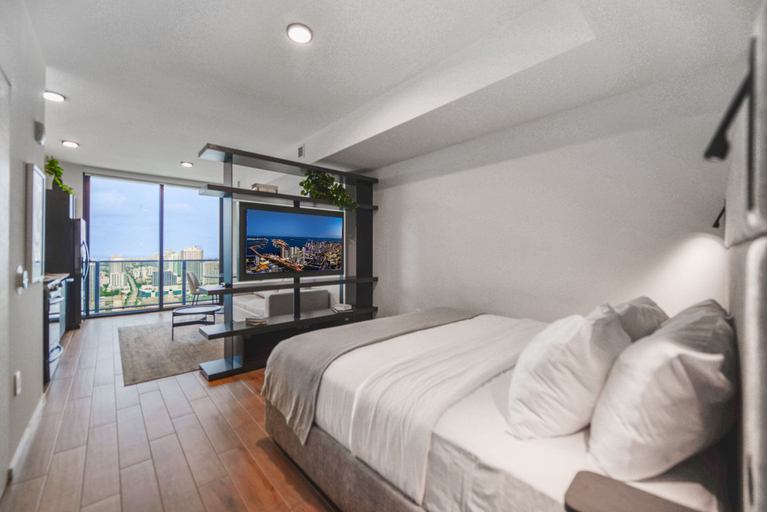 Bedroom 2, Studio with Panoramic City and Bay Views, Miami-Dade