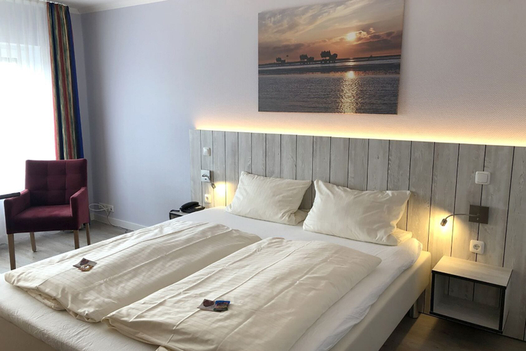 Bedroom 2, MarC5 Hotel Cadenberge, Cuxhaven