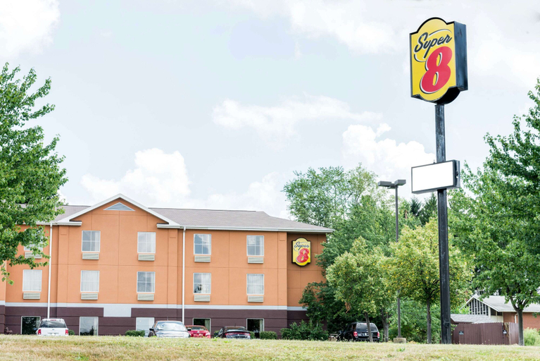 Exterior & Views 2, Super 8 by Wyndham Mars/Cranberry/Pittsburgh Area, Allegheny