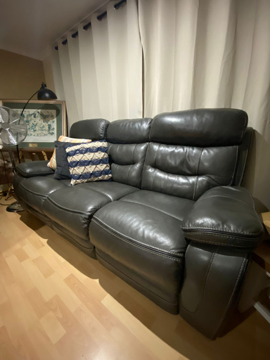 Others 4, Stunning 1-bed Apartment in Bracknell, Bracknell Forest