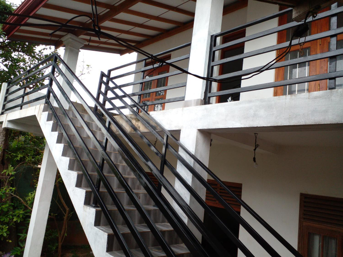 Others 3, Galle City Nest, Galle Four Gravets