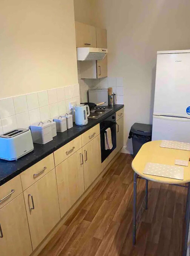 Others 3, Flat 3, 52 Sneinton Hermitage Nottingham NG2 4BS, Nottingham