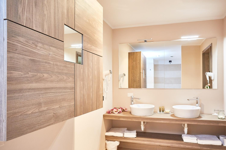 Bathroom 4, MajesticHouse Conference & Restaurant, Brescia