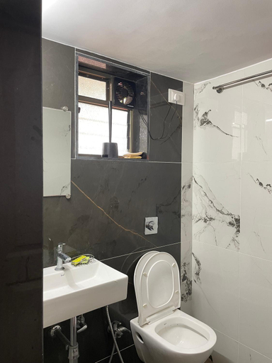 Bathroom 4, Kadam Villa, Raigarh