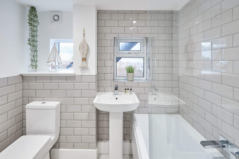 Bathroom 3, Host Stay Retreat By The Sea, Redcar and Cleveland