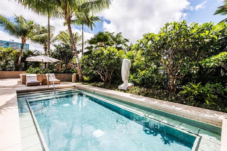 Pool 4, Park Lane 3300 3 Bedroom Apts by RedAwning, Honolulu