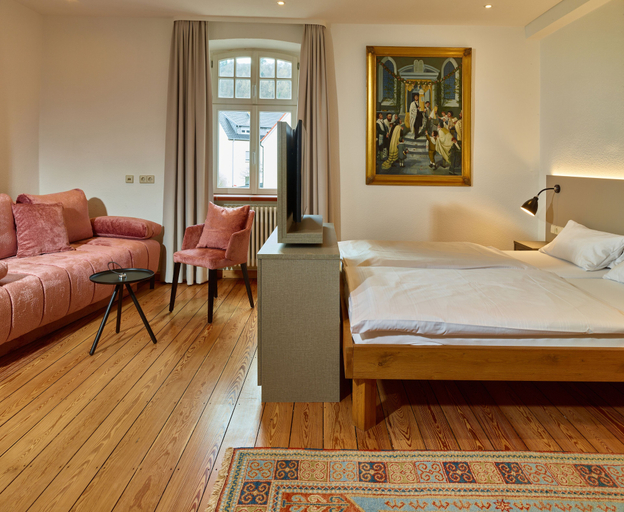 Bedroom 4, Hotel & Restaurant Burgschänke, Kaiserslautern