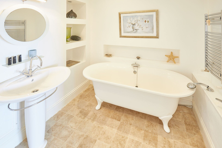 Bathroom 3, Host Stay Sea View 44, North Yorkshire
