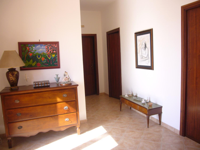 Others 4, Villa Marino, Trapani