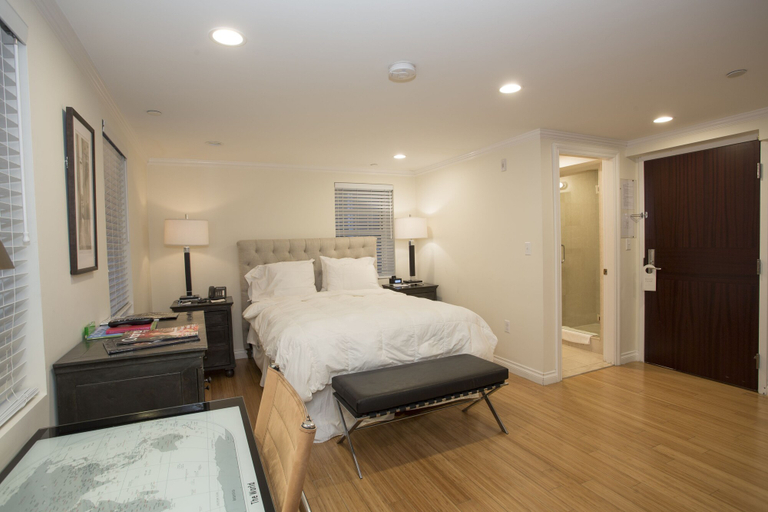 Bedroom 3, Bricco Suites, Boston