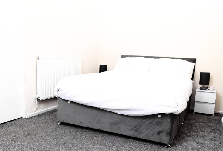 Bedroom 2, Stunning 5-bed House in Newcastle Upon Tyne, Newcastle upon Tyne