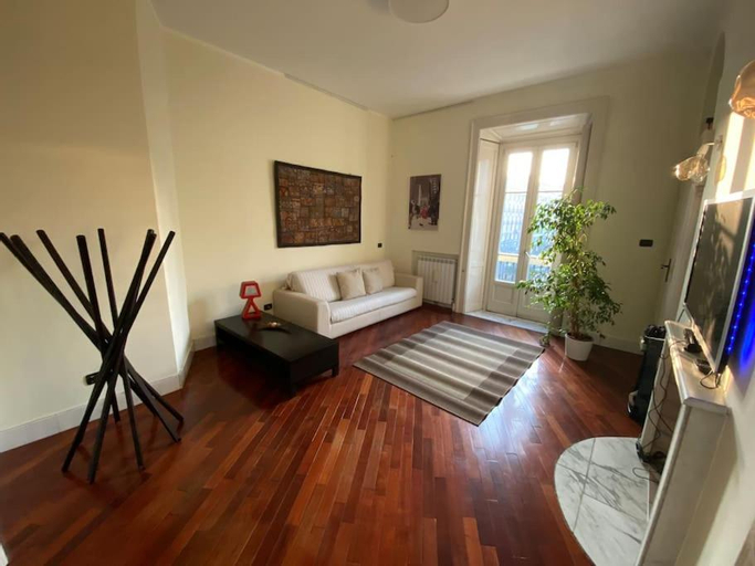 Bedroom 2, Casa Delle 5 Giornate di Milano, Milano
