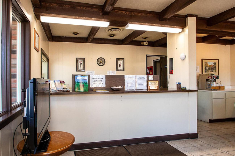 Public Area 3, Country Squire Inn & Suites, Coshocton