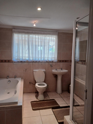 Others 4, Ebony and Ivory Guesthouse, Mangaung