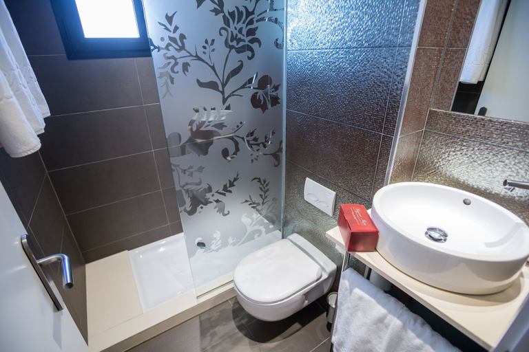 Bathroom 5, Migjorn Ibiza Suites & Spa, Baleares