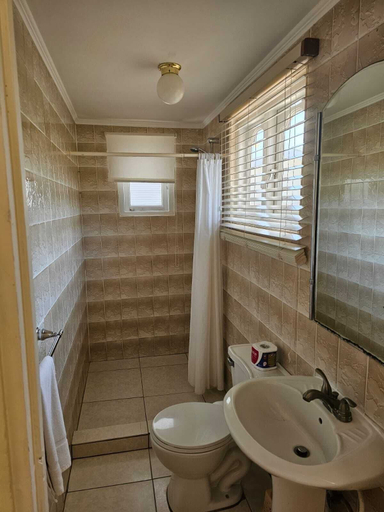 Bathroom 4, Maria Mulata Apartments