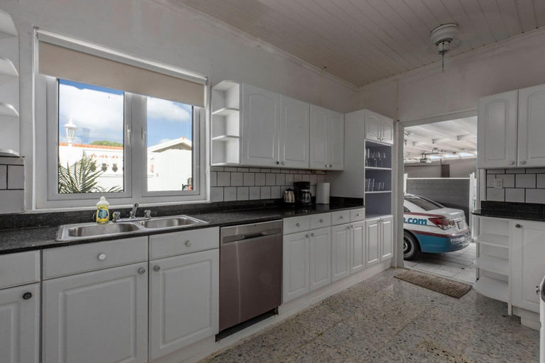 Others 5, 3BR Home w Pool in Downtown 5min Walk 2 Beach