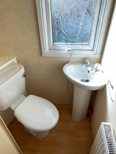 Bathroom 5, Lovely 3-bed Caravan in Skegness, Lincolnshire
