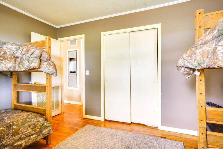 Bedroom 3, Welcoming Biggers Home - Great Duck Hunting!, Randolph