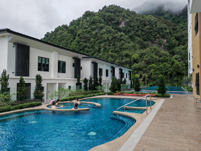 Sport & Beauty 2, Cozy Suite 1 with Mountain & Theme Park Views, Kinta