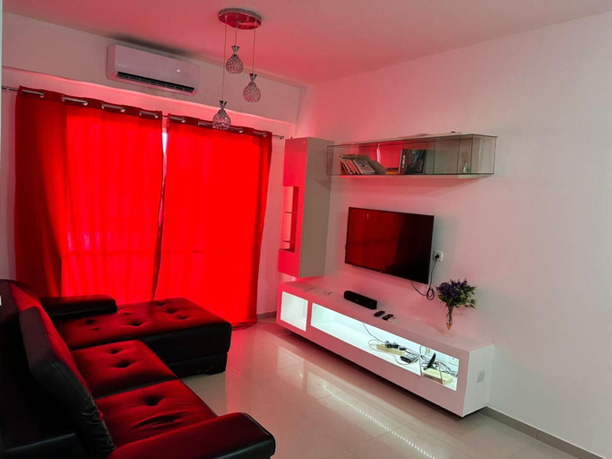 Others 5, Remarkable 3-bed Apartment in Viana, Viana