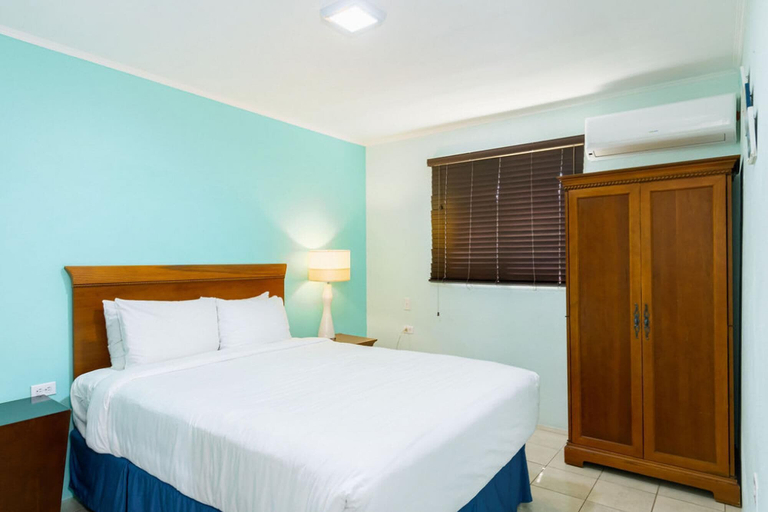 Bedroom 4, Amazing 2BR 1BA w Pool Close to the Beach BBQ