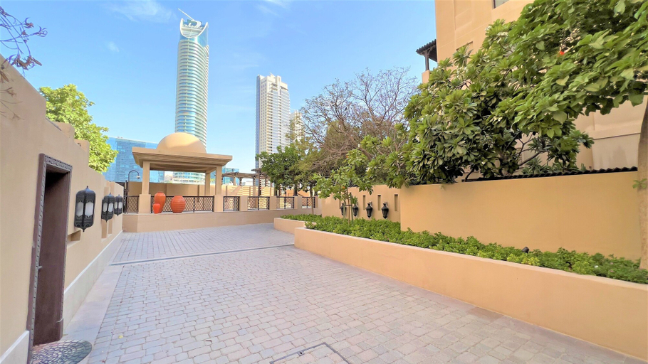 Property grounds, Luxury 2bedroom in Dubai Downtown - Burj Views, Dubai