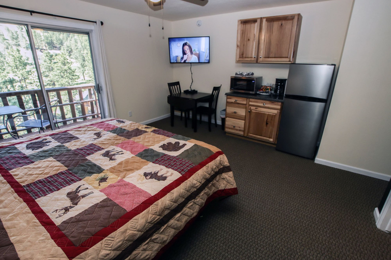 Primary image, Fawn Valley Inn: 293 1 Bedroom Condo, Larimer
