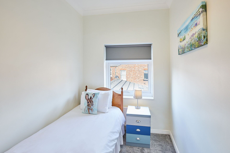 Bedroom 3, Host Stay 1 Montrose Street, Redcar and Cleveland