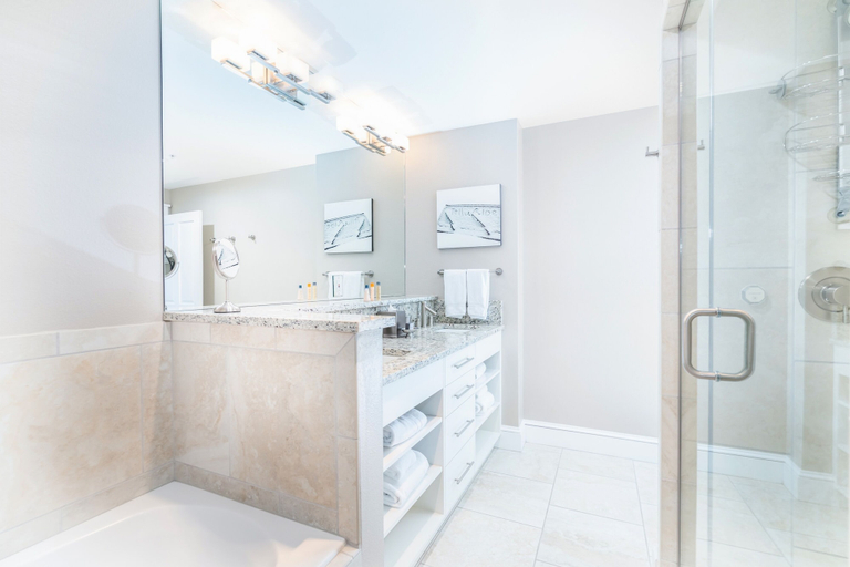 Bathroom 4, River Club 101 2 Bedroom Condo by Alpine Lodging Telluride, San Miguel
