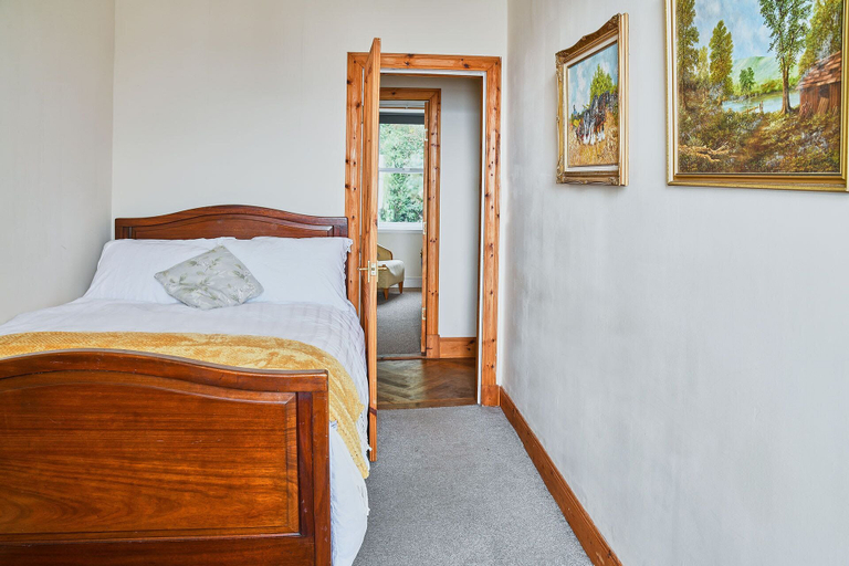 Bedroom 2, Host Stay Freshwater River View, Argyll and Bute