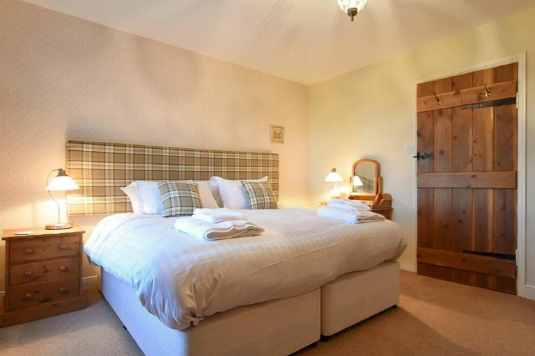 Bedroom 2, Farne View Cottage, Northumberland
