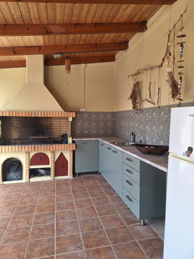 Others 3, Villa Ino, Epirus